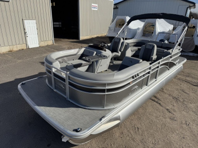 2021 Bennington 22 SSRX Pontoon & 115HP Yamaha