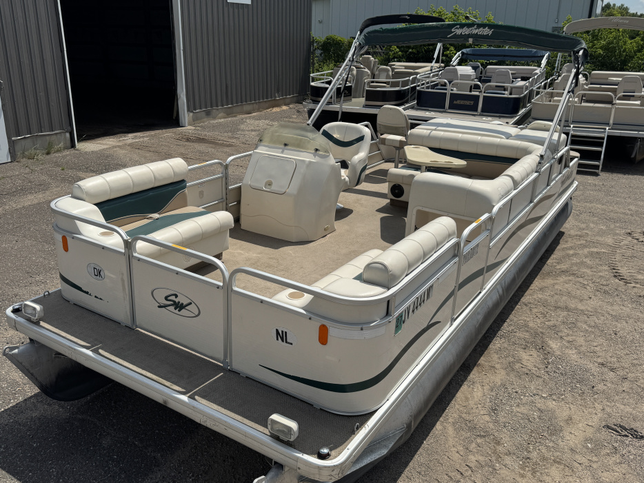 2004 Sweetwater 2222 DF Pontoon WITH SEA LEGS - For Sale at Cedar, MN 55011 - ID 592525