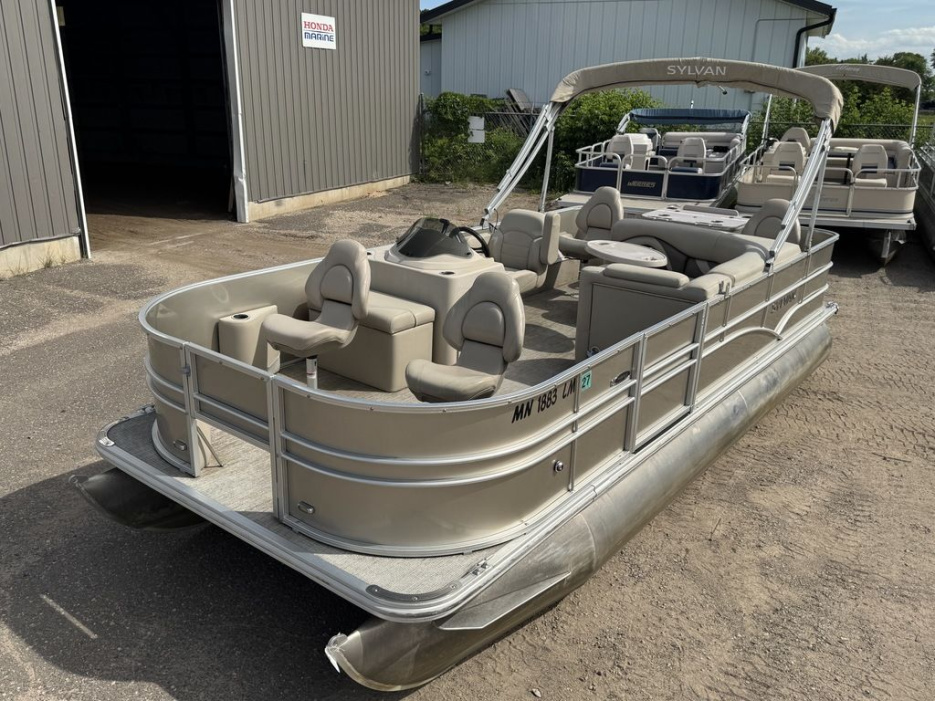 2016 Sylvan 820 4-PT Pontoon - For Sale at Cedar, MN 55011 - ID 592550