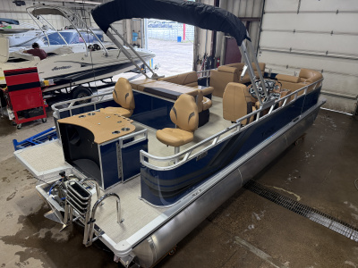 2026 Tahoe Sport 2385 Rear Fish & Honda 4-Stroke EFI