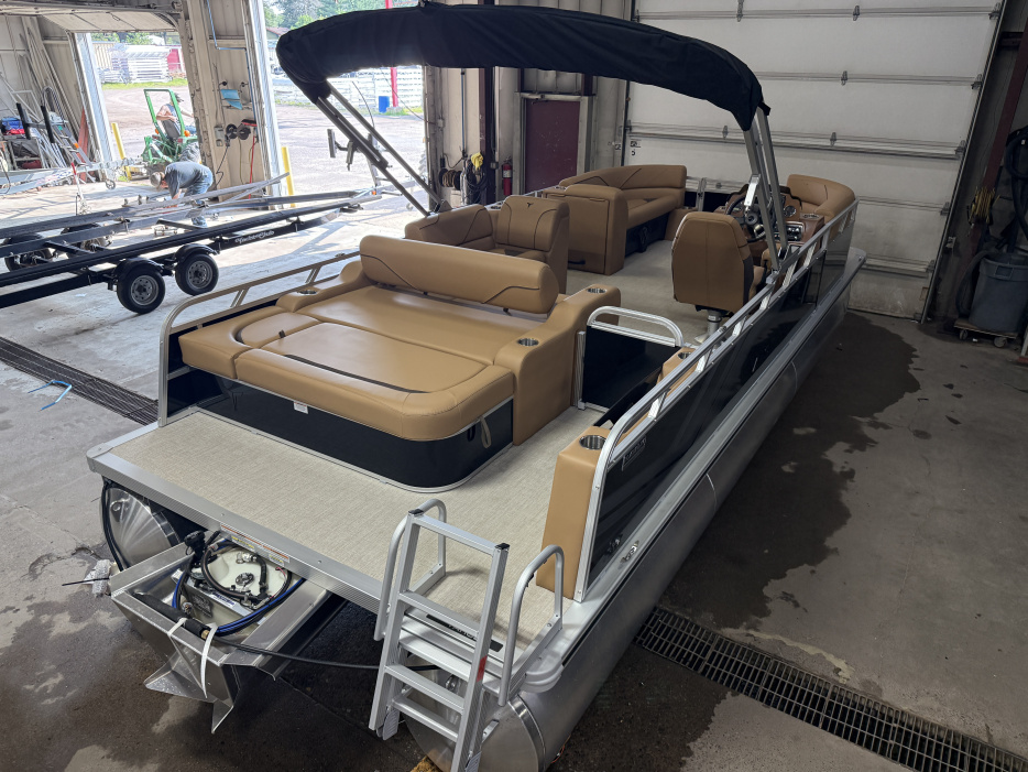 2025 Tahoe Sport 2385 Swingback (VRB) & Honda 4-Stroke EFI - For Sale at Cedar, MN 55011 - ID 592590