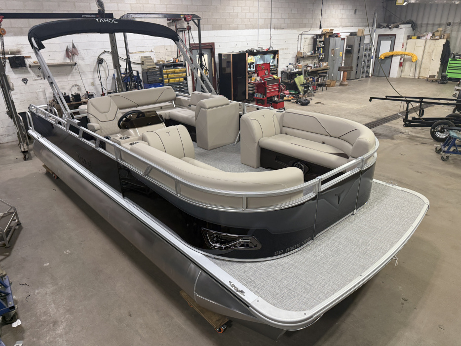 2025 Tahoe Sport 2385 Swingback (VRB) & Honda 4-Stroke EFI - For Sale at Cedar, MN 55011 - ID 592593