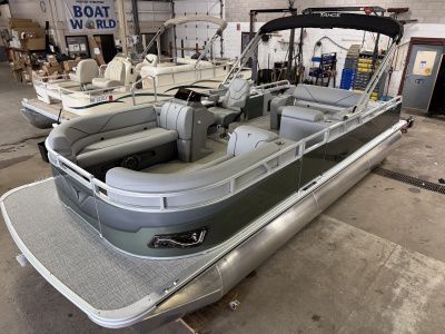 2025 Tahoe Sport 2385 Swingback (VRB) & Honda 4-Stroke EFI