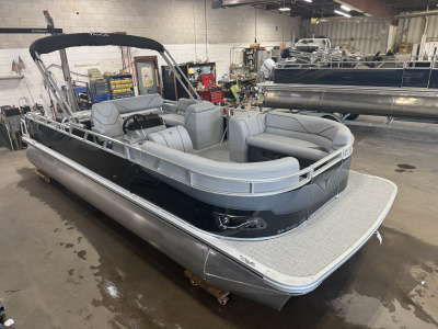 2025 Tahoe Sport 2385 Swingback (VRB) & Honda 4-Stroke EFI