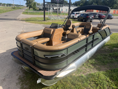 2026 Bentley Elite 223 Admiral Quad Lounge Tritoon