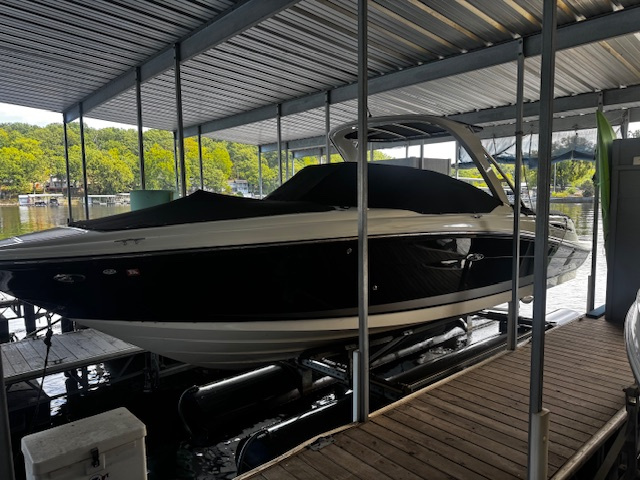 2007 Sea Ray 270 SLX - For Sale at Sunrise Beach, MO 65079 - ID 592695