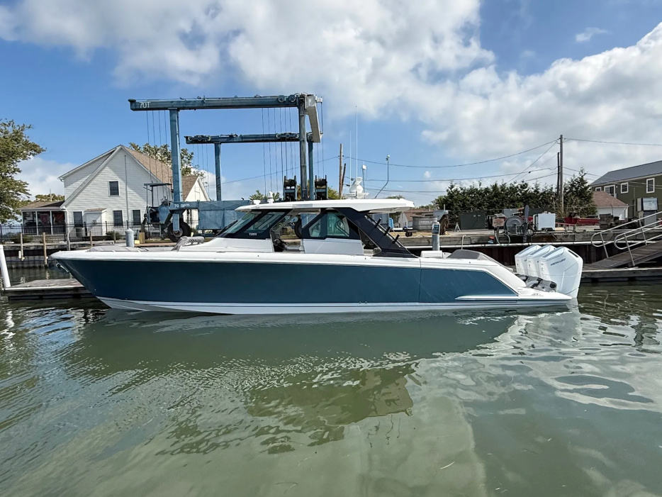 2026 Tiara 48LS - For Sale at Lakeside Marblehead, OH 43440 - ID 592956