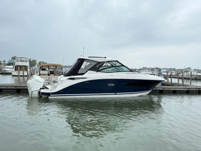 2026 Sea Ray Sundancer 320 Outboard