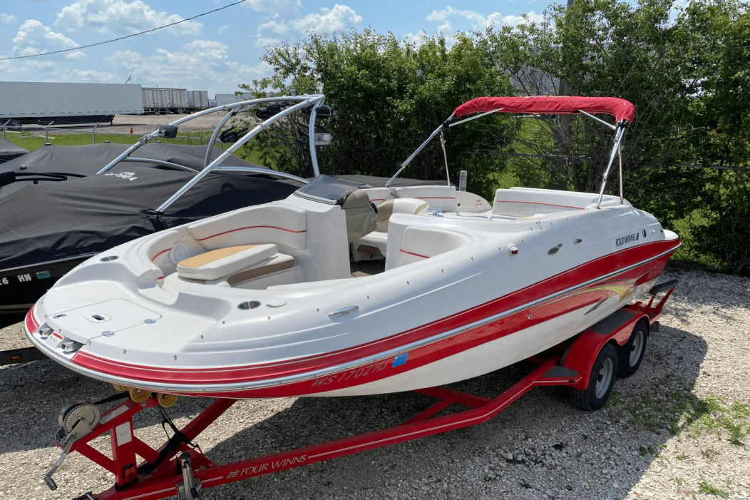 2007 Four Winns 204 FS - For Sale at Pewaukee, WI 53072 - ID 593027