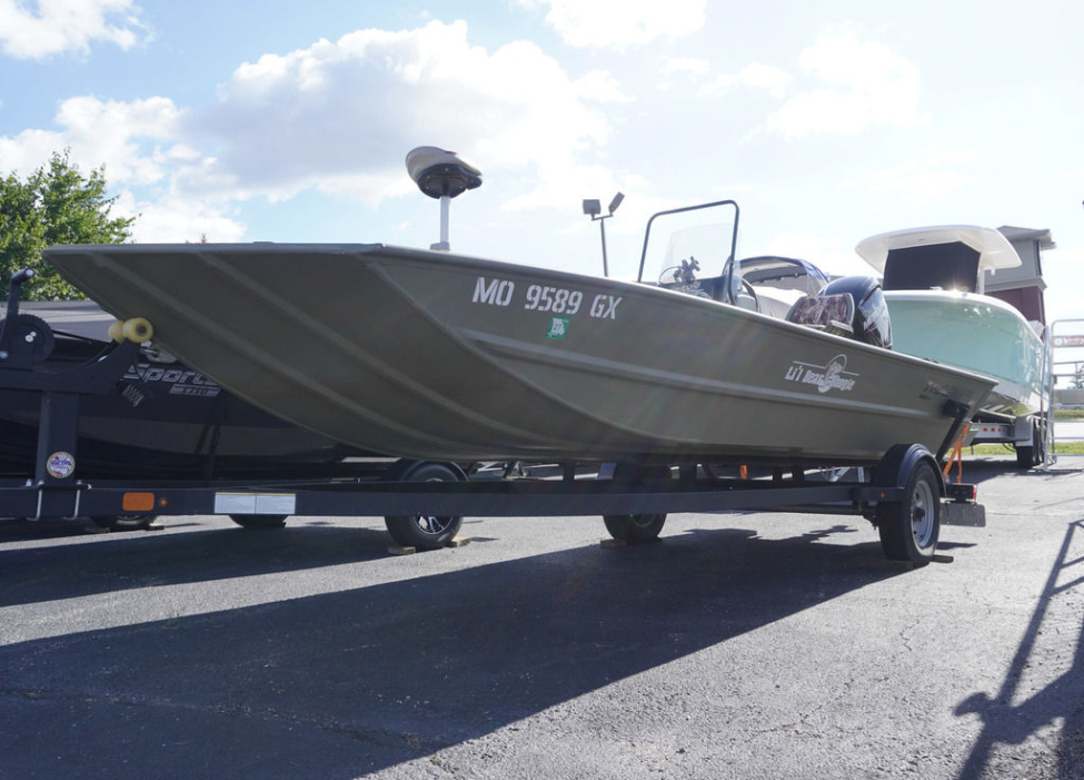 2024 Tracker GRIZZLY 1860 MVX - For Sale at Osage Beach, MO 65065 - ID 593192