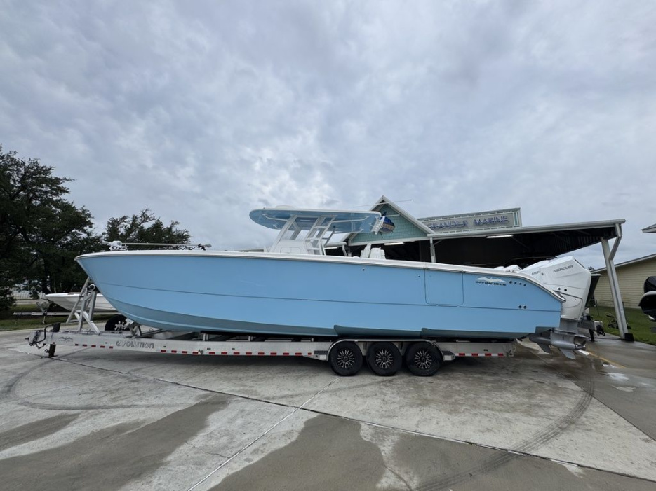 2025 Invincible CATAMARANS - For Sale at Orange Beach, AL 36561 - ID 593376