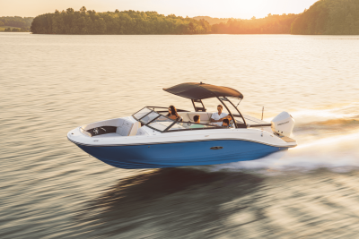2026 Sea Ray SPX 230 Outboard