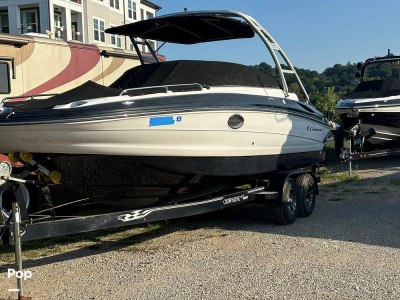 2009 Crownline 252ex