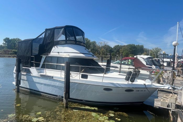 1990 Cooper Prowler 35 - For Sale at Harrison Township, MI 48045 - ID 593744