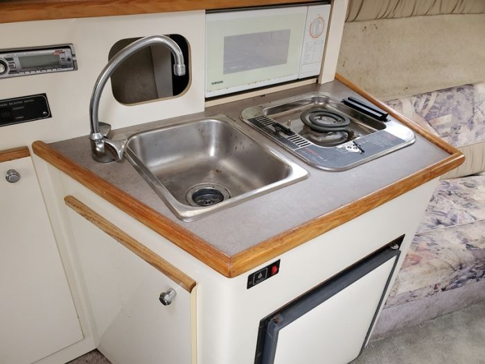 1997 Bayliner 2355 CIERA SUNBRIDGE 5.7L MCM Yard Trl - For Sale at La Porte, IN 46350 - ID 506453