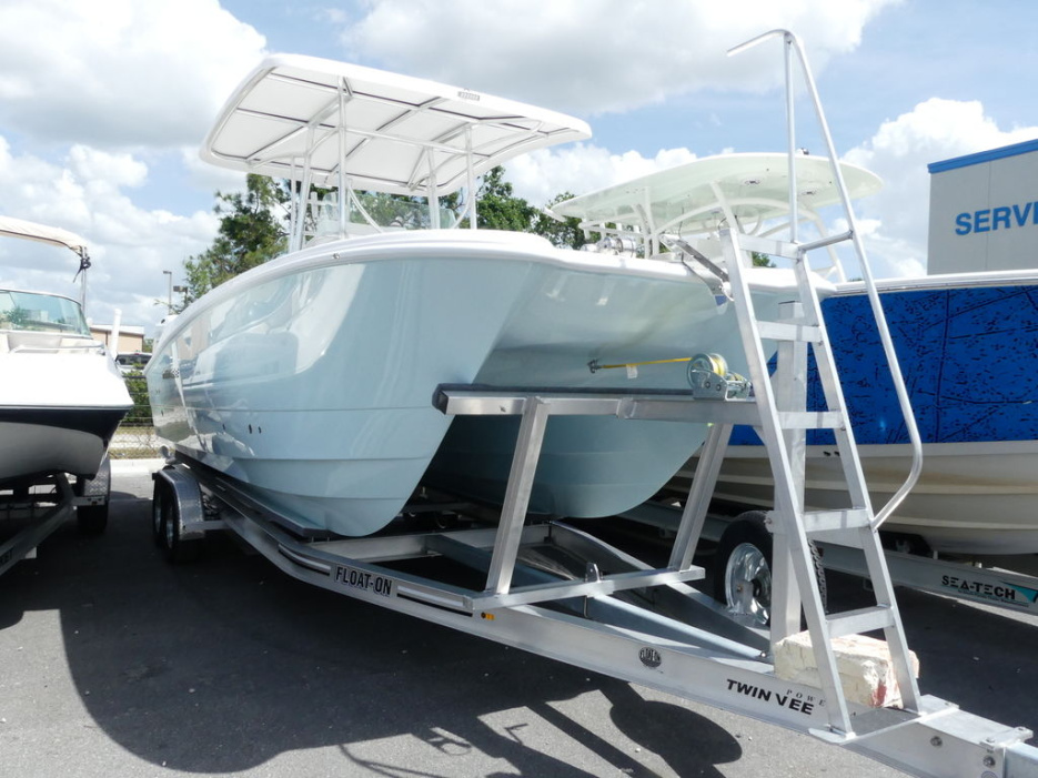 2026 Twin Vee 240 Center Console STX - For Sale at Lake Placid, FL 33852 - ID 593951