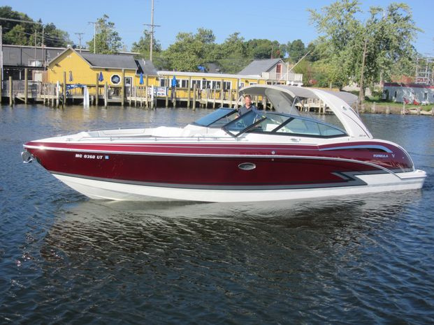 2019 Formula 350 Crossover Bowrider - For Sale at Saint Joseph, MI 49085 - ID 593972