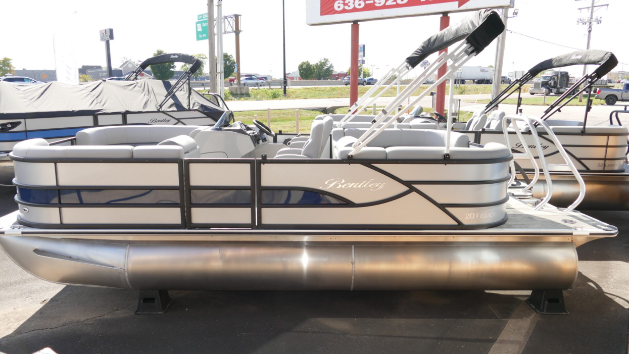 2026 Bentley Legacy 200 Navigator - For Sale at Saint Peters, MO 63376 - ID 589748