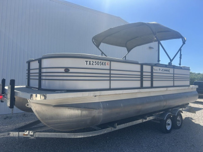 2021 Massimo Marine P23 MAX