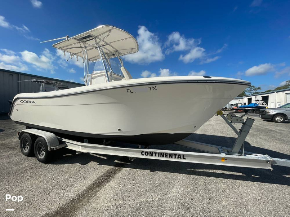2023 Cobia 220CC - For Sale at Melbourne, FL 32934 - ID 570219