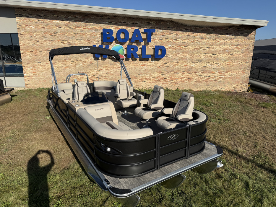 2026 Bentley Legacy 223 Navigator DL Quad Lounge Tritoon & Honda 4-Stroke EFI - For Sale at Cedar, MN 55011 - ID 594085