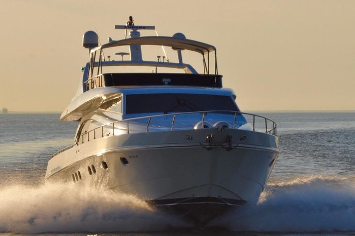 2001 Ferretti 72 - For Sale at Harrison Township, MI 48045 - ID 594319