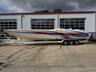 2004 Cigarette 42 Tiger