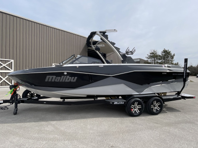 2023 Malibu 25 LSV