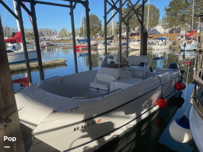 2001 Glacier Bay 2260 Canyon Runner
