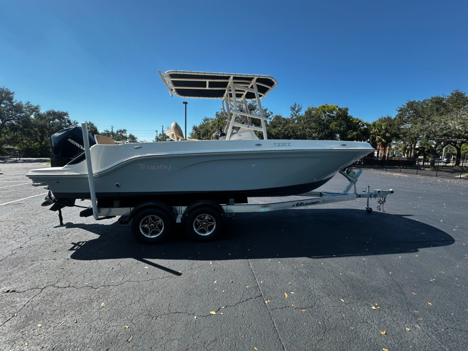 2022 Bayliner Trophy T22 - For Sale at Tampa, FL 33601 - ID 594538