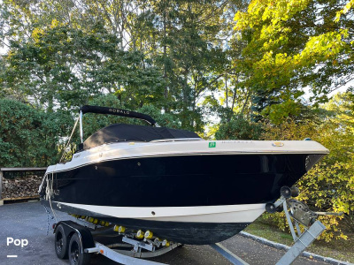 2008 Robalo 227