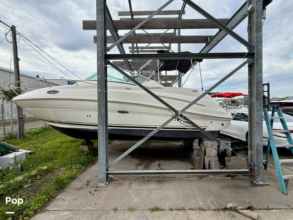 2007 Sea Ray 240 Sundancer - For Sale at Brooklyn, NY 11234 - ID 593712