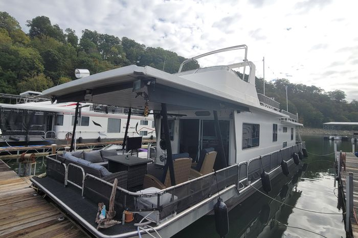 1987 Sumerset Houseboats 14x60 - For Sale at Somerset, KY 42501 - ID 594429