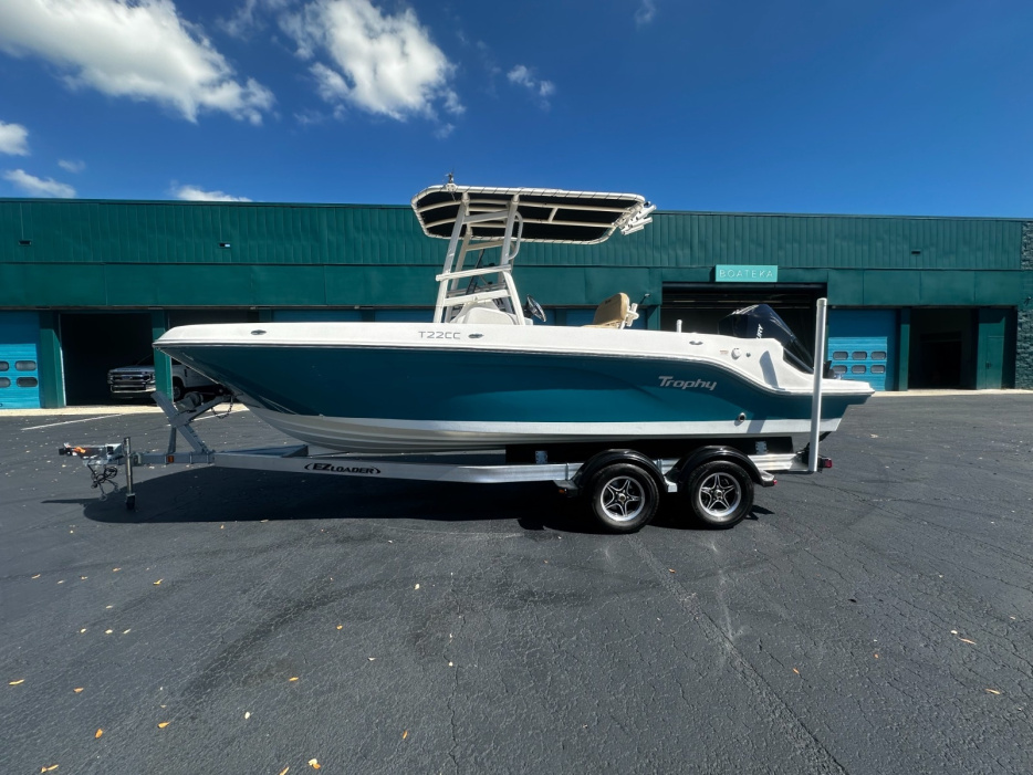 2022 Bayliner Trophy T22 - For Sale at Tampa, FL 33601 - ID 595153