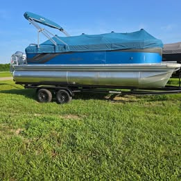 2024 Avalon VLS Quad Lounger - For Sale at Liberty, IN 47353 - ID 595100