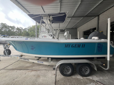 2010 Sea Hunt 220cc Triton