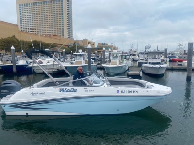 2020 Hurricane SD 217 Outboard Bowrider