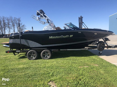 2021 Mastercraft XT22