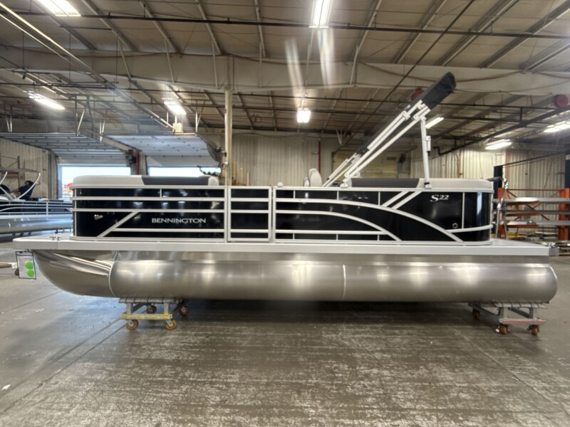 2026 Bennington 22 SSR - For Sale at Brighton, MI 48114 - ID 595648
