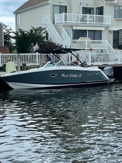 2021 Cobalt Boats 25SC Outboard Bowrider