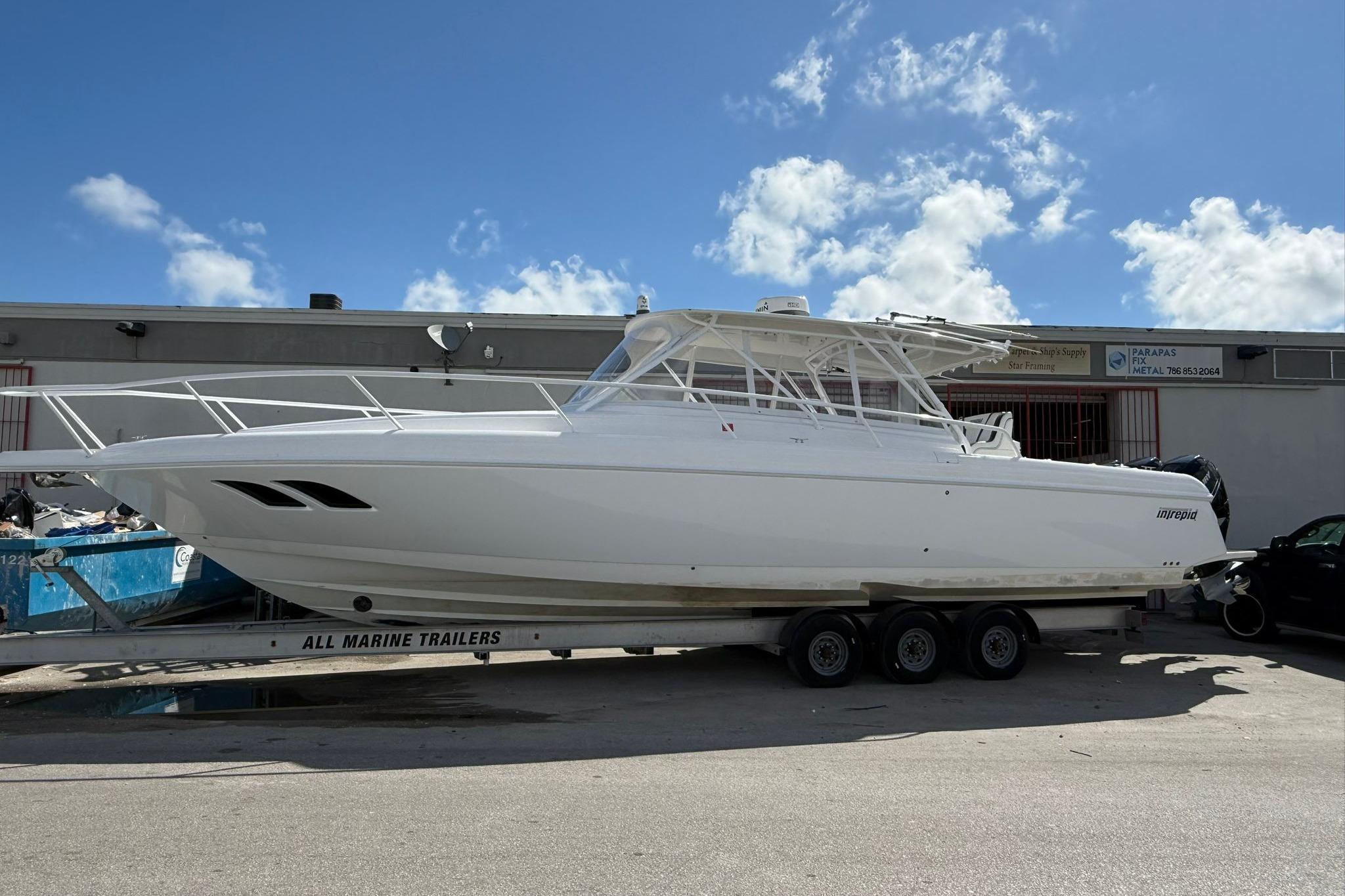 Intrepid 390 Sport Yacht - Fort Lauderdale, FL 33334