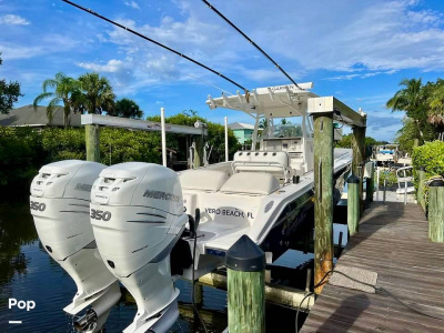 2006 Marlago FS 35 Center Console Cuddy