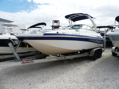2012 Nautic Star 210 DC