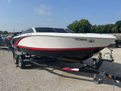 2013 Four Winns 210SS