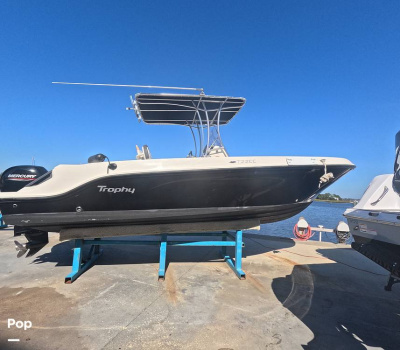 2022 Bayliner Trophy T22