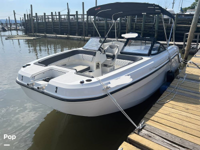 2022 Bayliner DX2200