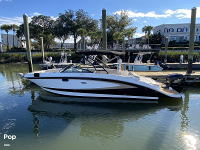 2016 Sea Ray 270 Sundeck