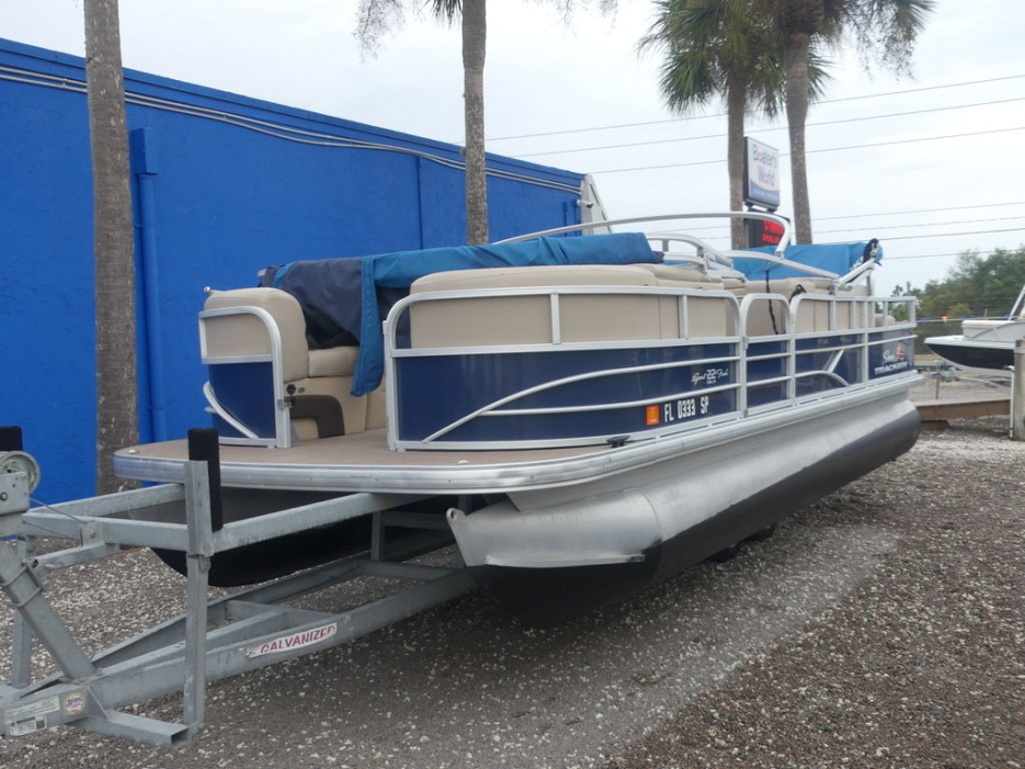 2019 Sun Tracker SportFish™ 22 DLX - For Sale at Lake Placid, FL 33852 - ID 595536