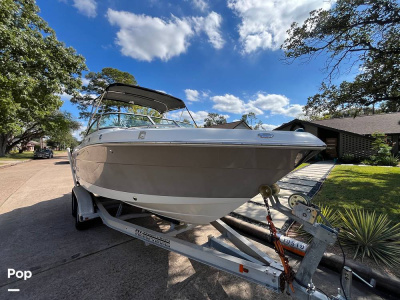2007 Robalo R227
