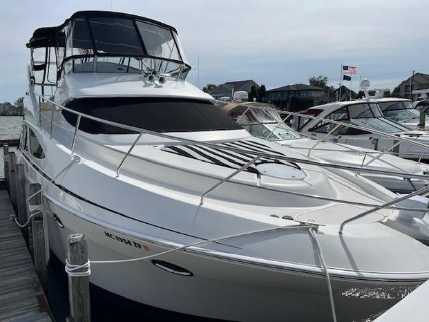 2005 Silverton 43 Sport Bridge - For Sale at Port Huron, MI 48060 - ID 596566